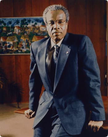 Sir George A O Alleyne Director of the Pan American Health Organisation PAHO